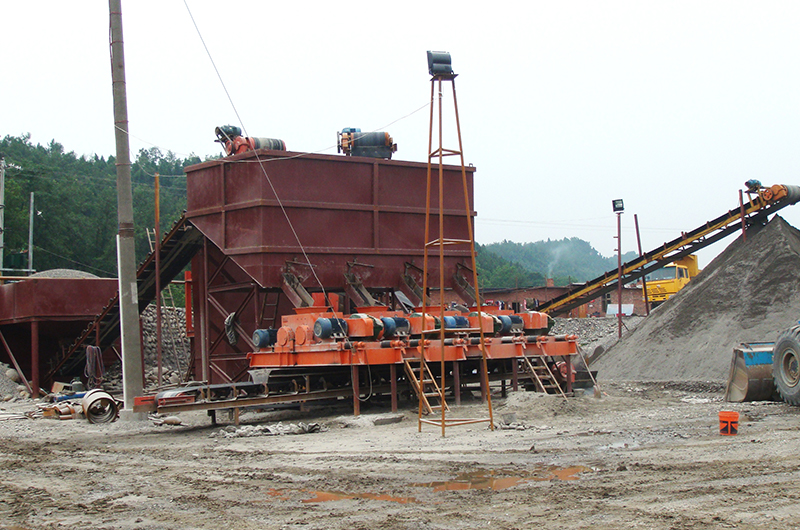 FTM Machinery roller crusher sold to Australia FTM Machinery roller crusher sold to Australia