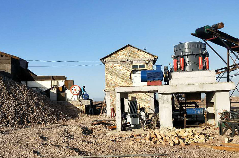 The jaw crusher and cone crusher are used to crush the gold ore